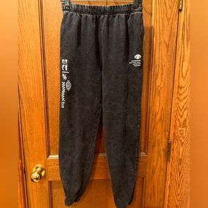 Vans sweatpants